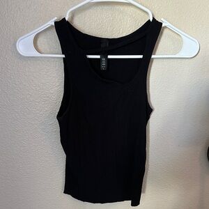 SKIMS black ribbed tank